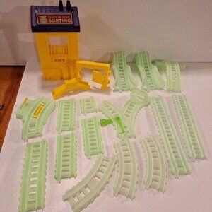 Thomas Train Trackmaster Glow In Dark PERCY'S MIDNIGHT MAIL DELIVERY Incomplete